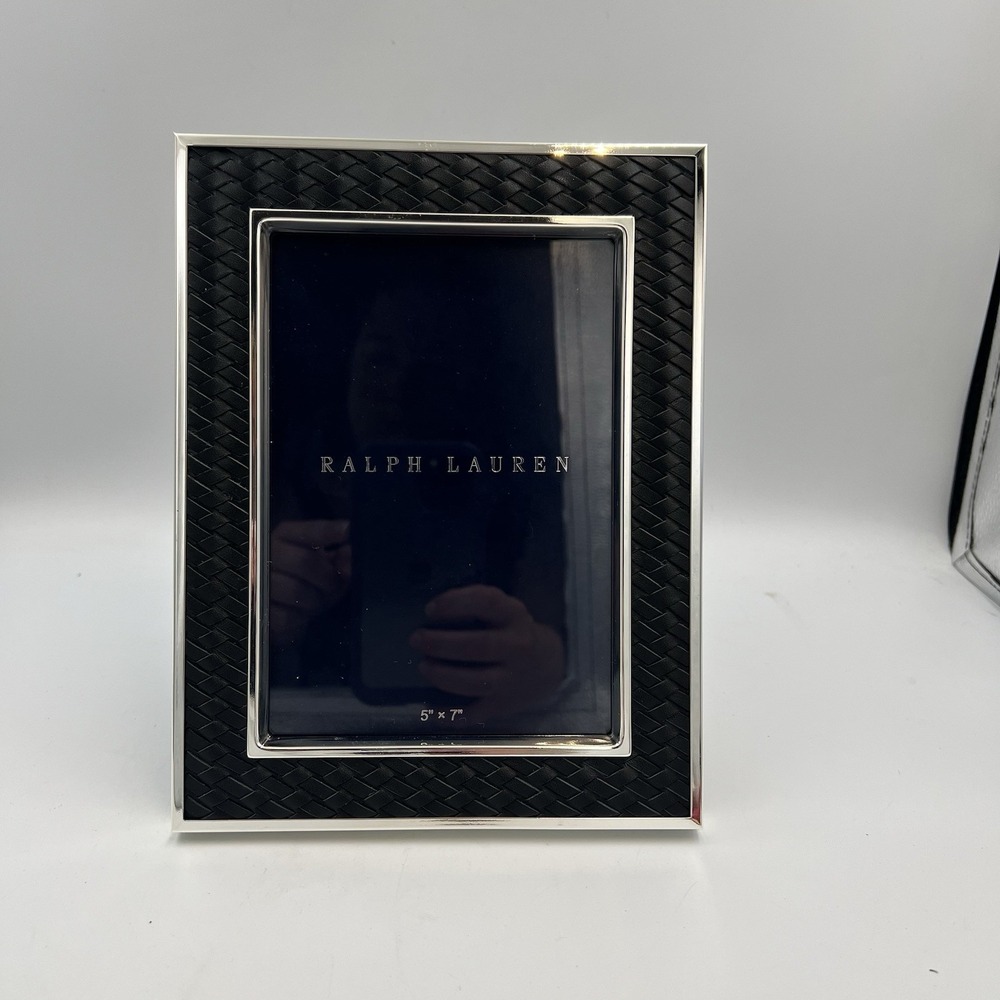 Ralph Lauren Home Brockton Woven Leather Photo Frame 5 x 7 Black Folding Stand